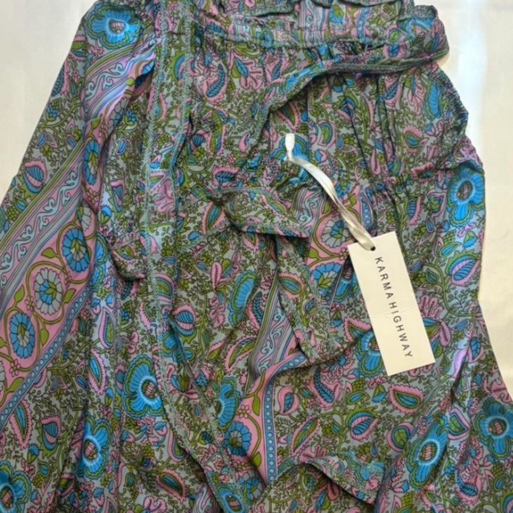 Karma Highway- Green Paisley Halter Apron Dress. Size Small. - Picture 3 of 4